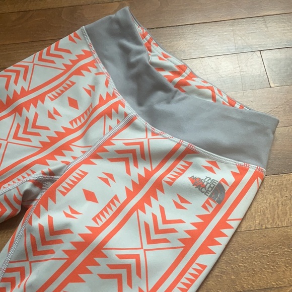 North Face leggings - Picture 2 of 5